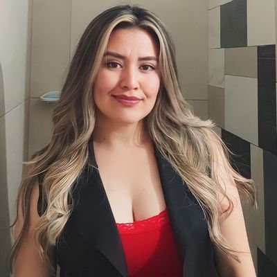 •Internacionalista en proceso⏳
•HUMA 💛🖤 RR-II UNI
•Networker Profesional
•Mentora Digital
•Te enseño a monetizar tus redes!
•Click en el link