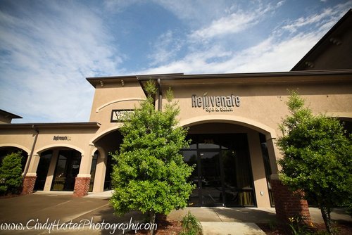 Rejuvenate Spa Salon is a full-service AVEDA concept salon located in Cartersville, Ga. 770-334-2734