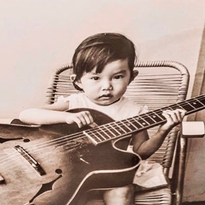 🎹musician. arranger. orchestrator. Creator of “Under 1min Chord Tip” on IG/youtube. Follow my musical journey, music tips & my hobbies:🧁keto🧘🏻♀️yoga🤿scuba