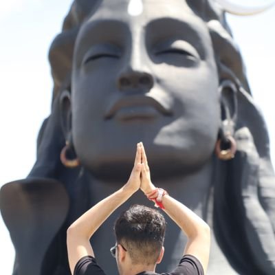 harsh3305's profile picture. 💻 SDE || 📖 alumni @IIITDelhi