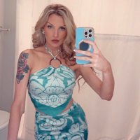 Kat (@k_daylyle) 's Twitter Profile