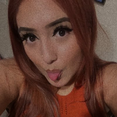 sillylarii's profile picture. I love raves and jaripeos 💓🫶