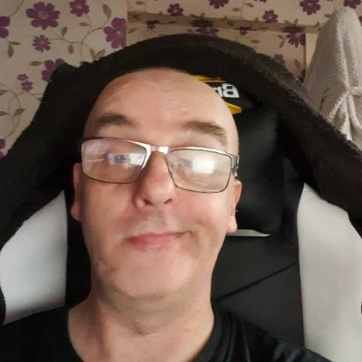 @Razed_GG A scottish guy that loves to make other people laugh, trying to get back to streaming.

Business email RealScottishGenius@Gmail.com