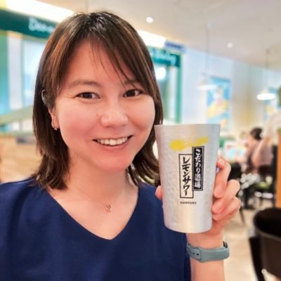 東京都板橋区在住。理学療法士歴22年×グラフィックレコーダー。地域医療・在宅・福祉の現場で、図解でわかりやすく伝えたり、対話を促しています。
地元の居酒屋と人が好き。息抜きはFF14(Elemental/Typhon)
noteで活動記録を書いてます▶︎ https://t.co/sAZh49gpq7
