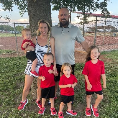 Christ Follower, Husband, Father, Head Football Coach of The Rose Hill Rockets @RoseHillFBall