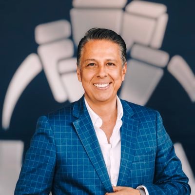 CEO de @ciudadypodermx @reporteqro_ Abogado de profesión y comunicador de ❤️ Estoy aquí: Querétaro.