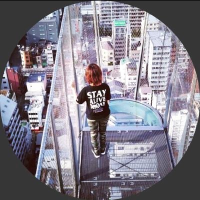 中村桃子|ライター・構成作家|劇場が愛しい 人間に興味|旅芝居・大衆演劇|ストリップ🦋♥|酒場・プロレス・時代物・歌・踊|Webマガジンにエッセイ連載中|2箱+α古本屋 @shuppatsuten_jp |詳しいプロフィールや連載やSNSは以下に