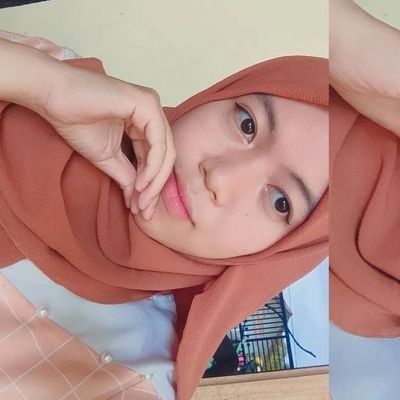 KhulikaMal88635's profile picture. 