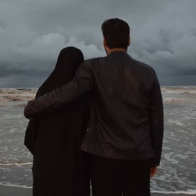 منتظریم...منتظر آمدن مهدی فاطمه..تا آن زمان تا پای جان پای انقلابمان ایستاده ایم
❤KH💍