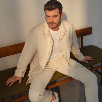 la_yhy's profile picture. 