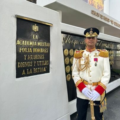 Academia Militar de Medicina al Servicio de la Patria y de la Vida. cuenta oficial del Subdirector