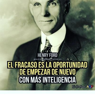 abogado, con la peor especialidad: familia y laboral. padre de una niña hermosa. aficionado a la cocina y a la buena bebida