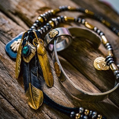 goro_s_luvG's profile picture. 18歳の時に出会ったgoro's。先輩のを見て一目惚れ。諸先輩方に色々と教えてもらい魅了され身につけだして27年。これからもgoro'sを愛し続けます。  ※画像の転載禁止