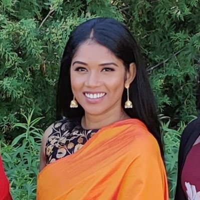 தர்ஷினி: Thamizh settler. Intersectional feminist. PGY1 @MacEmerg; via @UCalgaryMed @cityoftoronto @UAlbertaSPH @UTSC #equity #socialjustice #ScarboroughAlways