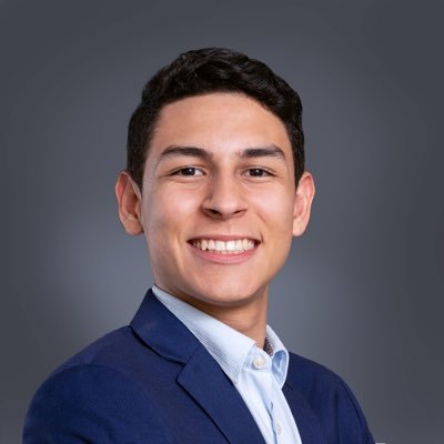 Estudiante desarrollador de software, con interés en las ciencias de la computación, diseño de sistemas y gestión de la Ciencias Tecnología e Innovación