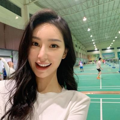 RebeccaNel18438's profile picture. 