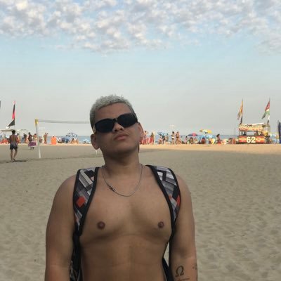 _RND3's profile picture. Insta: https://t.co/JivrzNh1MJ