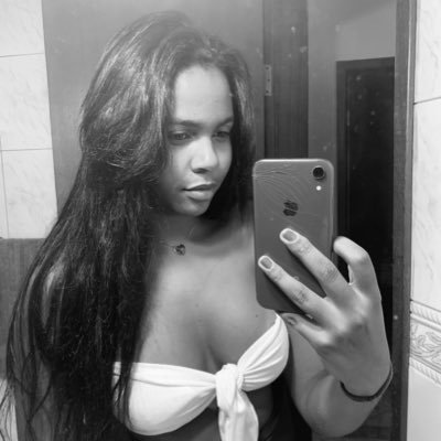 ThaamirescomTh's profile picture. Antes só do que ser infeliz! 🦋