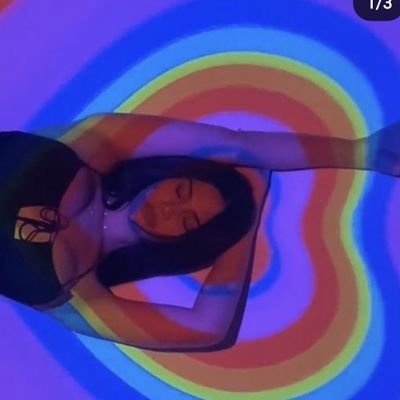 rllio8's profile picture. 