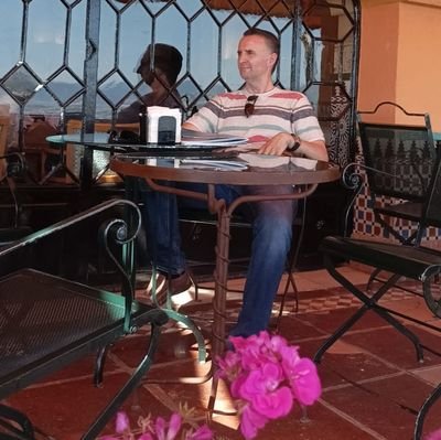 agpenalva's profile picture. Ingeniero Técnico de Sistemas, papá, aficionado a la guitarra y alguna que otra cosa más.