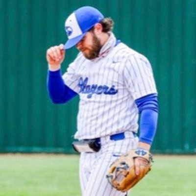 SethNichols19's profile picture. God First | @OhioChristian Grad’23 | RedsRallyPack | Ohio Raised | 23 | Guitarist | Psalm 27:14