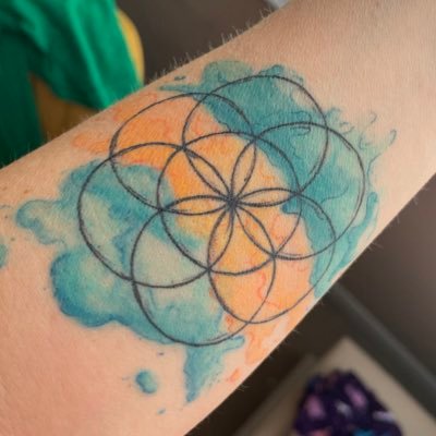 thisgirlamy29's profile picture. MAGA. Homeschool Mama. I kinda got a thing for Tucker Carlson.