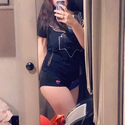 LoralieHarm's profile picture. TOP 35% 😍💕 cum see the beauty🥵❤️ $10 OnlyFans