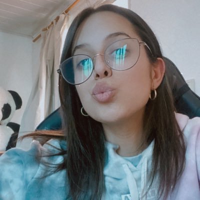 ʏᴏᴜ ᴡᴇʀᴇ ᴛʜᴇ ᴍᴏsᴛ ʙᴇᴀᴜᴛɪғᴜʟ ᴄʜᴀɴᴄᴇ ᴀᴍᴏɴɢ ᴀʟʟ ᴛʜᴇ ᴅᴀʀᴋɴᴇss ᴛʜᴀᴛ ғʟᴏᴏᴅs ᴍʏ ʟɪғe