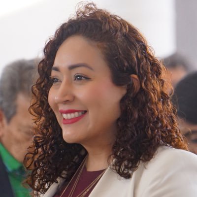 TaniaMaurenC's profile picture. Directora de Servicios de Apoyo a la Educación #DSAE