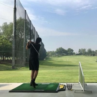 Aspiring lawyer | Golfer