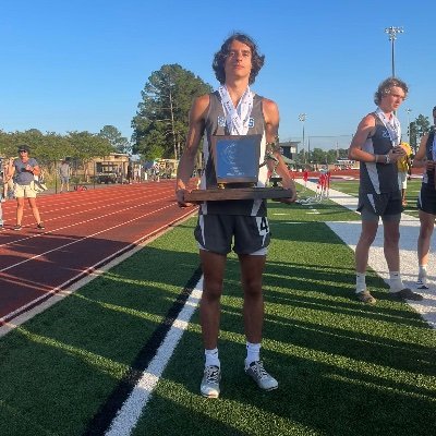 6’3 150LBS || CO25’ || 3.9 GPA 29ACT SYLVABAY ACADEMY || :56 400 5’10 HJ 19’11 LJ || STATE CHAMPION💍 || SBA T&F MVP ||