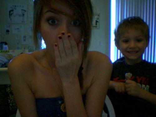 courtneylinkous's profile picture. 