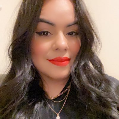 MzMirna84's profile picture. DONT BE A WOMAN THAT NEEDS A MAN... BE A WOMAN A MAN NEEDS | 🇲🇽 | Go Pack Go 💚💛 | Lakers 💜💛 | Dodgers 💙🤍 | IG: mzmirna