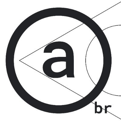 Comunidade Arweave Brasil. Fique atualizado sobre eventos, workshops e mais. Arweave = armazenamento permanente descentralizado.