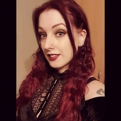 Cats, books, movies.
Jewelry, fashion, junkfood.
Kdrama, kpop, webtoons.
Resting bitch face.
Goth, metal, alternative.
from The Netherlands.
INFJ