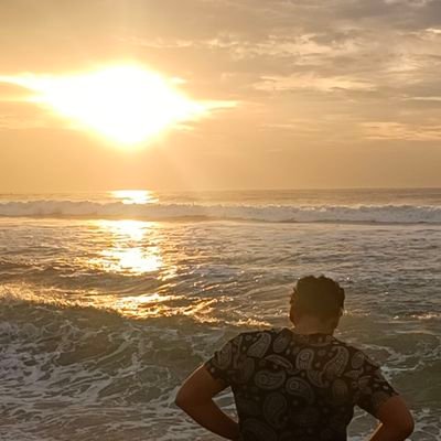 AkasshManikand1's profile picture. 21🥂 |
Belongs to the Cinema 🎥🎬❤️