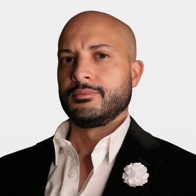 RussDalziel's profile picture. Pathology PA who realized business building is another form of pattern recognition but with scalable outcomes. 
I write about the power of building in silence.