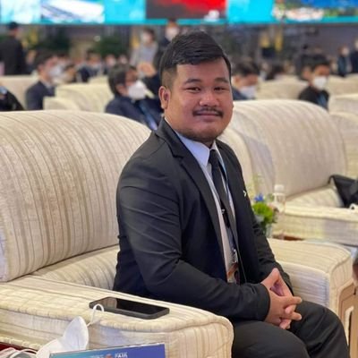 mineason119's profile picture. @law and Pilitical Sience Master's Degree Student. 
@English Reporter, Cambodian Journalist.
@Reseacher Indo-China Communist&South China Sea conflict.