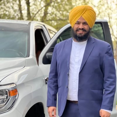 angadskhalsa's profile picture. your cousin’s favourite mortgage broker