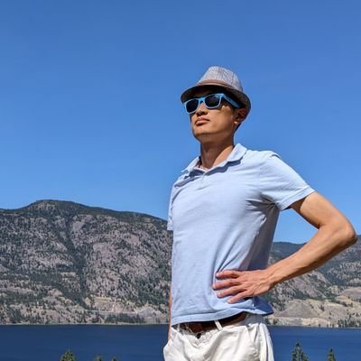 adynamicmosaic's profile picture. Tikkun olam, one day at a time