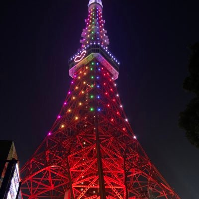 smap最高‼️ 復活を願って日々過ごしてます🙏 野球全般特に埼玉西武ライオンズ大好き💕 クロサギからの紫耀くん推し❣️ Number_iみんな大好き❤