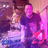 Richard Angus Mackman(@GuitarTutorRich) 's Twitter Profile Photo