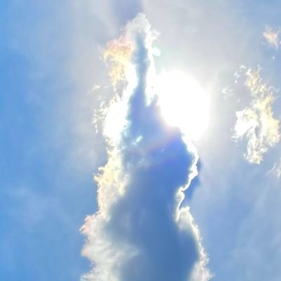 𝓑𝓤𝓜𝓟 𝓞𝓕 𝓒𝓗𝓘𝓒𝓚𝓔𝓝 💯%★★★★アイコンはギターを掲げる藤くんのシルエット雲（命名”藤雲”撮影2022/1/21）🌈🍬🪽💫🔭🛰️🎀