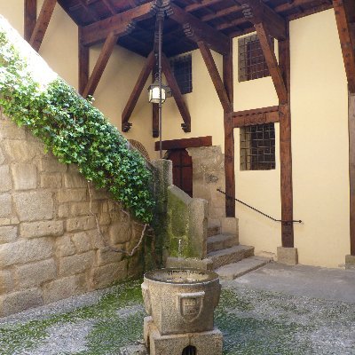 Rubielos de Mora, uno de los pueblos más bonitos de España, perteneciente a la comarca Gúdar-Javalambre, Teruel. 

Correo: turismo@aytorubielosdemora.com