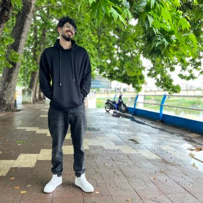 mahdii1379hb's profile picture. physics stu