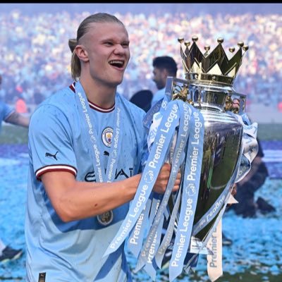 I’m 15 and have a youtube channel (BigBadBeeching) and I support Manchester City.