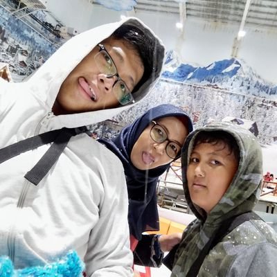 MaulanaRafif10's profile picture. 