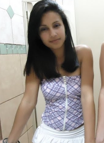 Fica combinado a gente mata a vontade
Deixa um lugar pra saudade, tenta não se apaixonar.
http://t.co/w3p35qrHyL