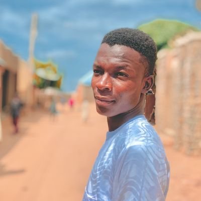 love funs,jokes but hate hypocrate😬
simple person💥💥💥
proud of been Muslim
Follow for follow 👆
@beryero🔥🔥🔥