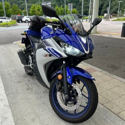 無言フォローごめんなさい！一応バイク垢！2020年6月に免許取得 まだまだ初心者ライダーです。 愛車🏍YZF-R25 基本的にソロツー バイク友達ほとんどいないので仲良くしていただけると嬉しいです。フォロー大歓迎！運転めちゃくち下手永遠の🔰